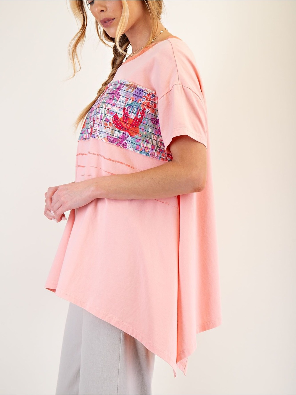 NWT EASEL Bohemian Pink Floral Color Block Asymmetrical Hem Top S M L - Picture 3 of 5